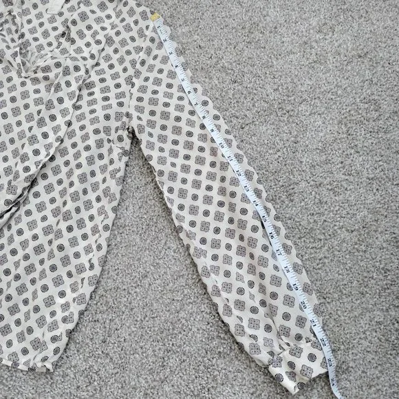 H&M Patterned Blouse with Ties Size 2 - Picture 15 of 16